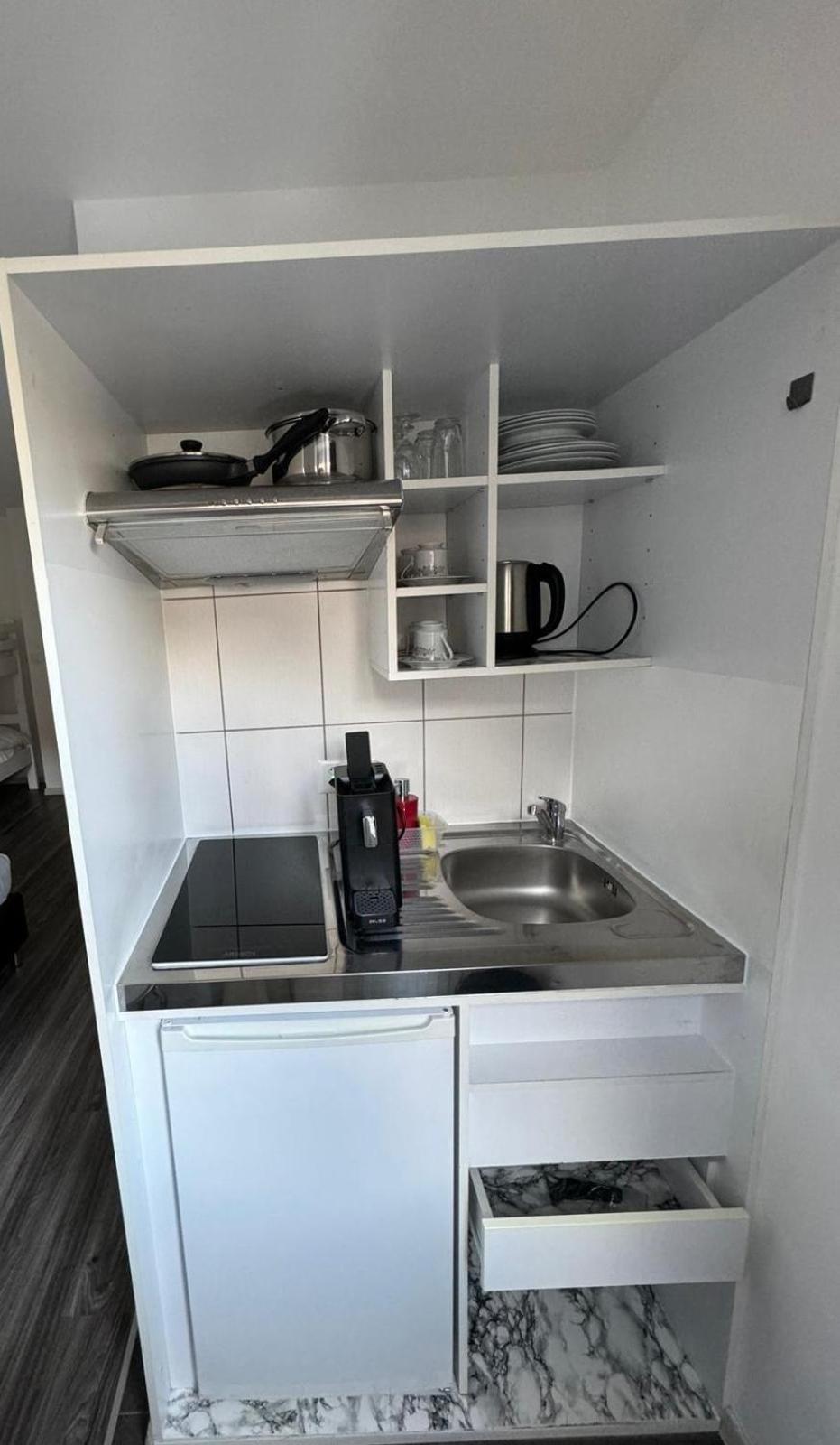 דירות כור Haus Zum Ruetli מראה חיצוני תמונה